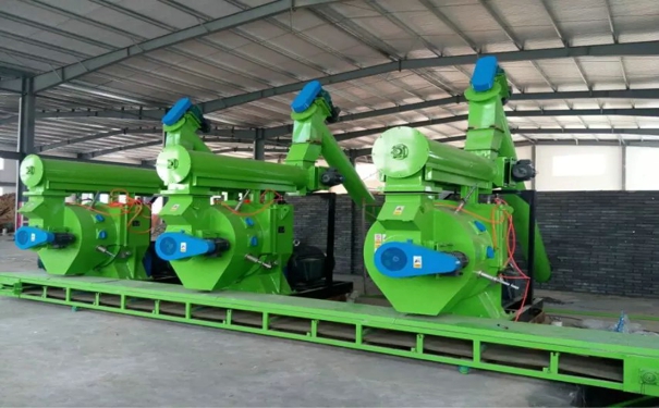 成套飼料加工生產(chǎn)線多少錢?其中的除塵裝置又該如何設(shè)置?