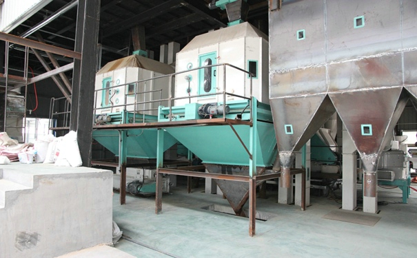 飼料加工機(jī)械設(shè)備多少錢?其加工時對飼料品質(zhì)的影響有哪些?