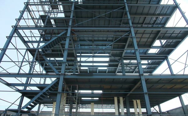 豬飼料生產(chǎn)線價(jià)格多少錢?其沒有安裝好又會造成哪些后果?