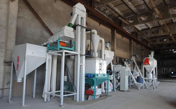 飼料整套設(shè)備報(bào)價(jià)多少?其出現(xiàn)非正常振動的原因又有哪些?